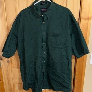 Roundtree & Yorke Men's Forest Green Casual Shirt